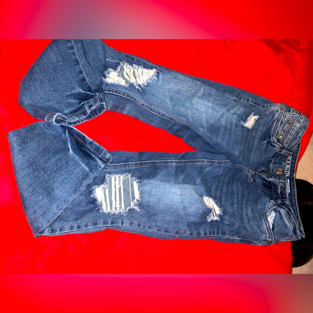 Ripped low rise jeans